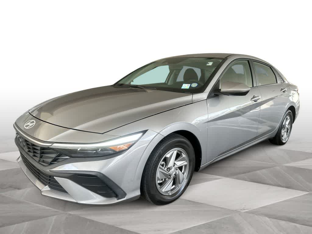 2025 Hyundai Elantra SE -
                  Doral, FL