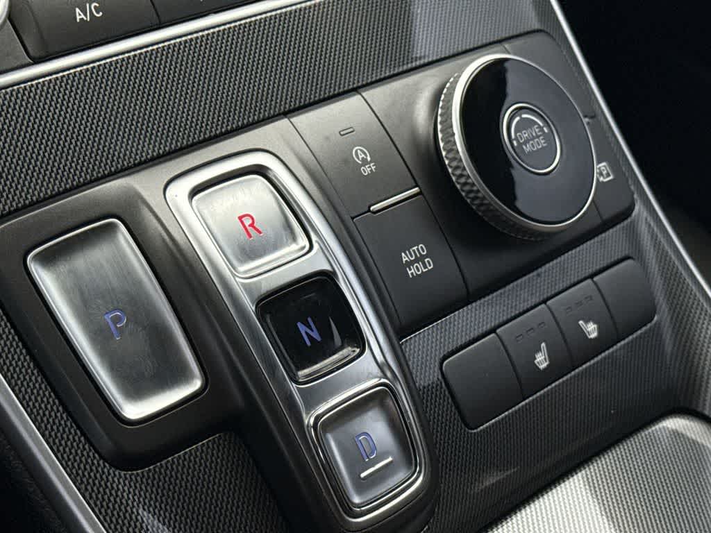 Thumbnail: 2021 Hyundai Santa Fe - 21