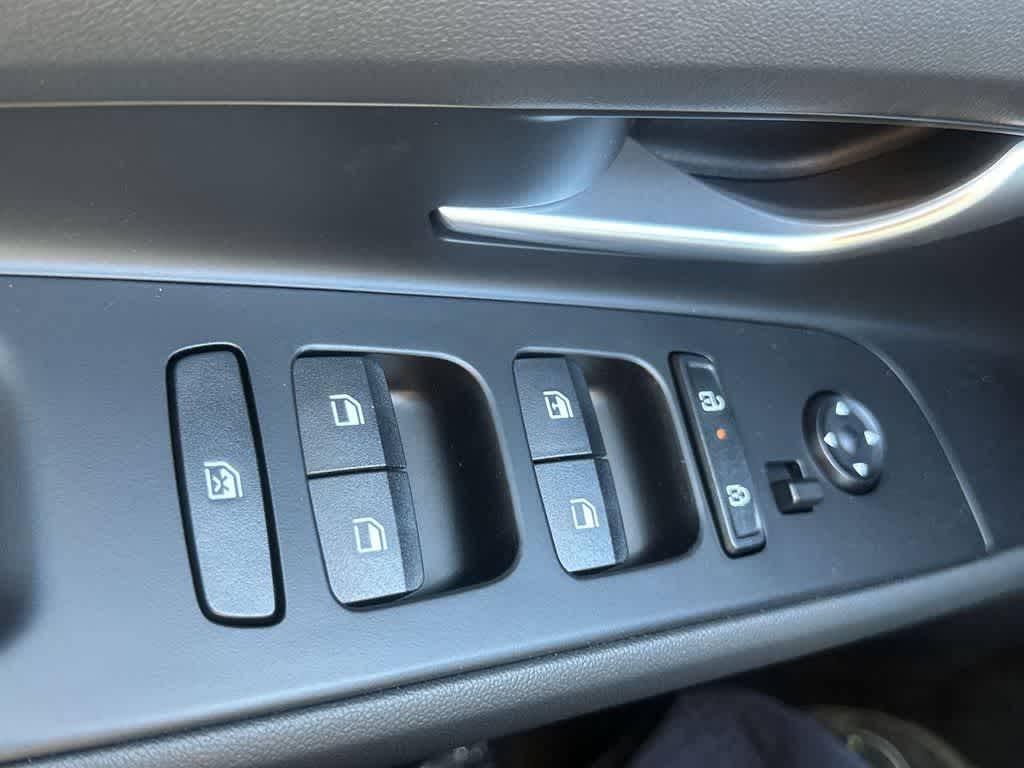 Thumbnail: 2026 Hyundai Elantra - 21