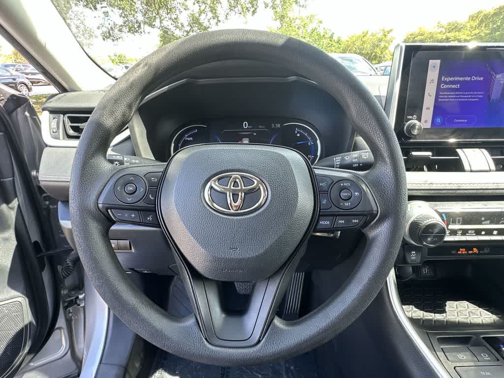 Thumbnail: 2023 Toyota RAV4 - 15