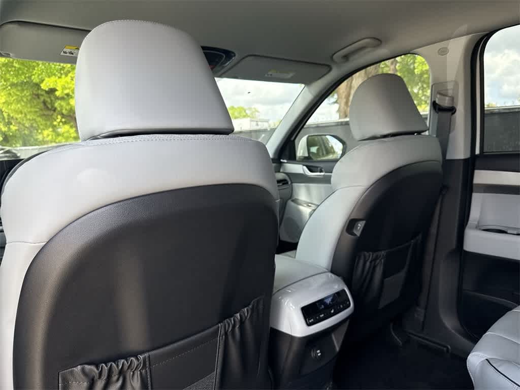 2025 Hyundai Palisade SEL 23