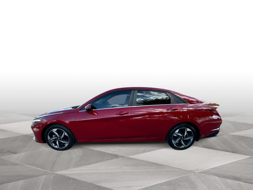 Thumbnail: 2022 Hyundai Elantra - 5