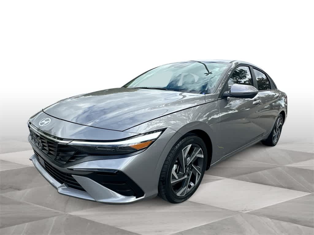 Thumbnail: 2024 Hyundai Elantra - 4