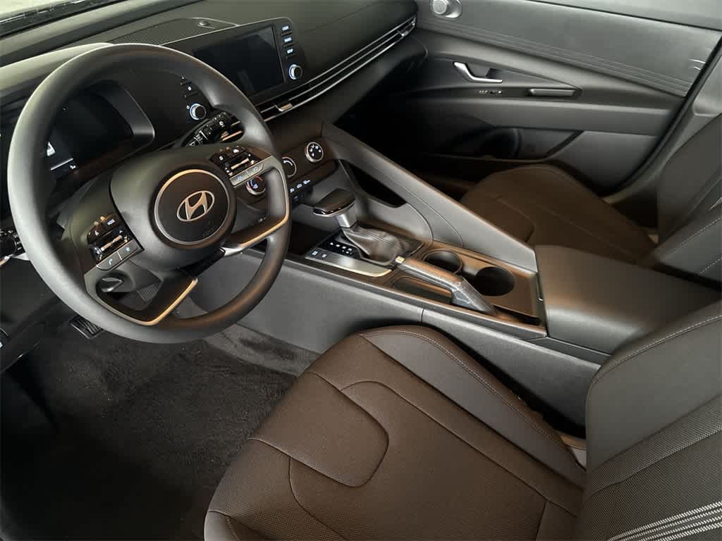 Thumbnail: 2026 Hyundai Elantra - 13