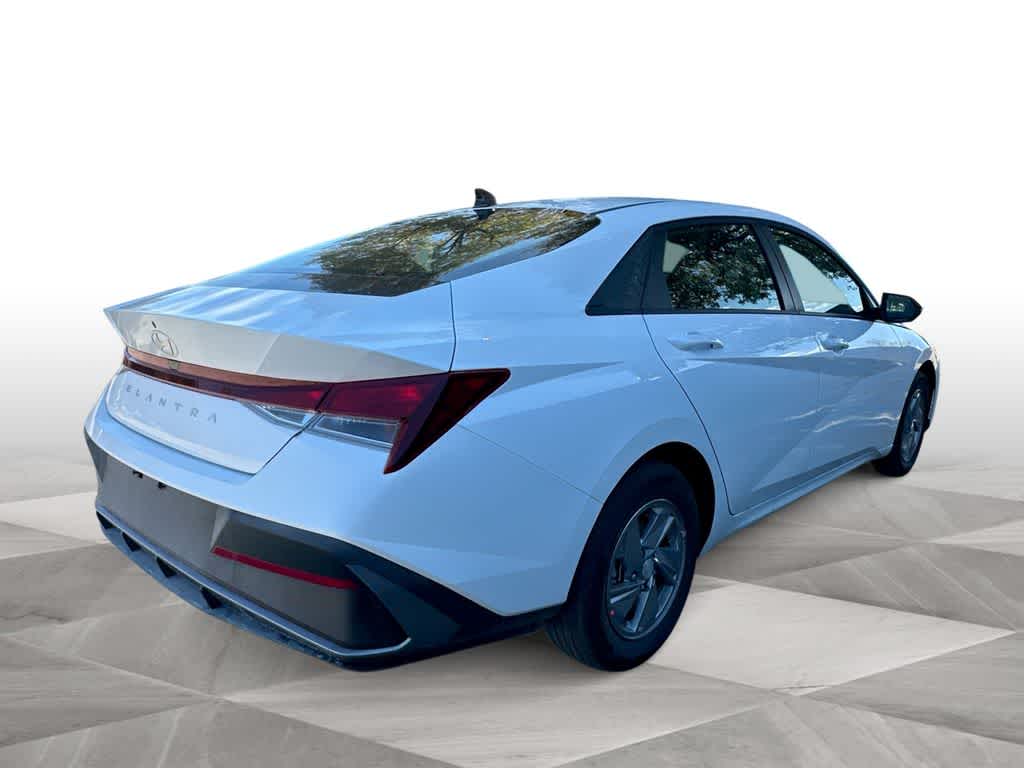 Thumbnail: 2026 Hyundai Elantra - 8