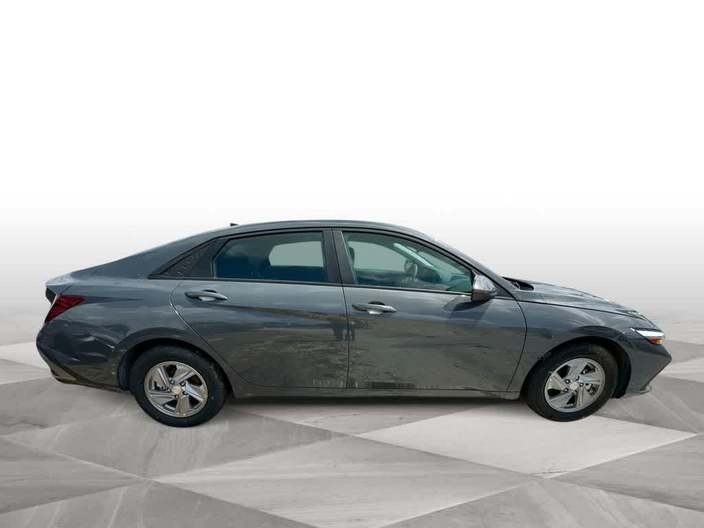 Thumbnail: 2026 Hyundai Elantra - 9