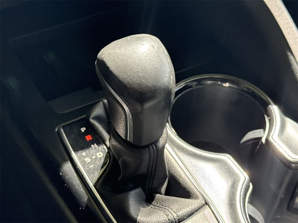 Thumbnail: 2020 Toyota Camry - 20