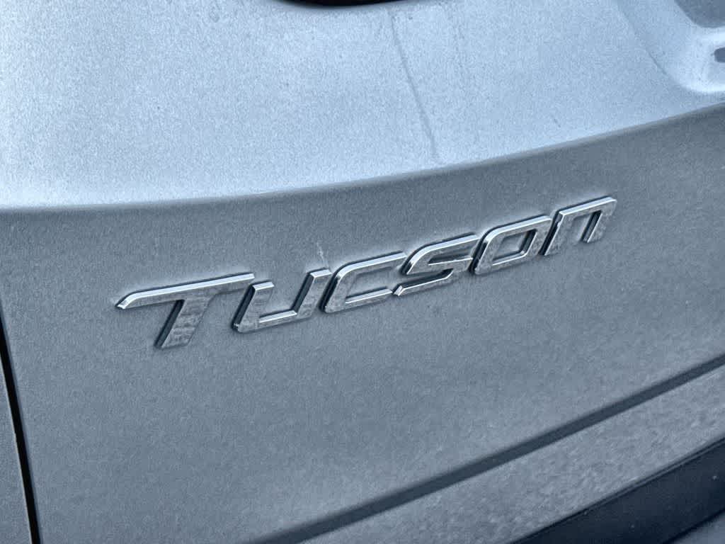 Thumbnail: 2022 Hyundai Tucson - 10