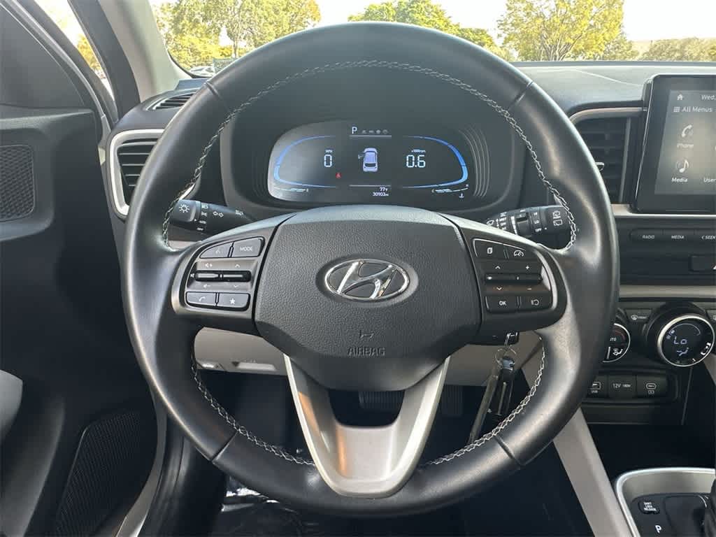 Thumbnail: 2023 Hyundai Venue - 15