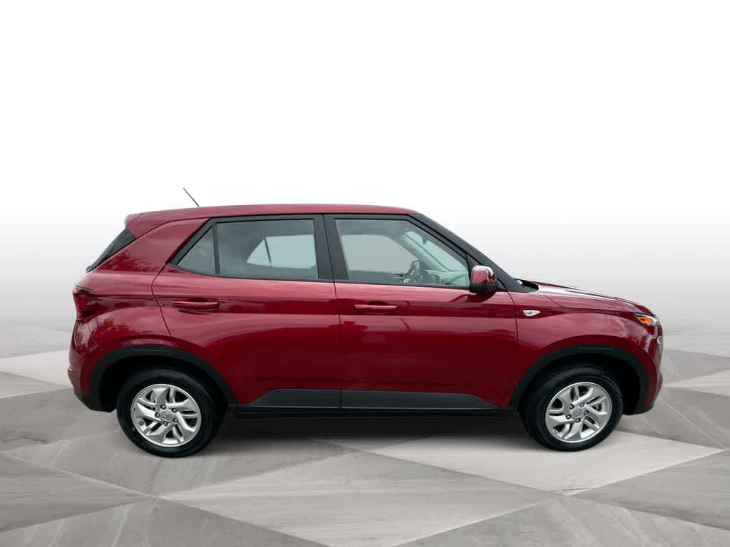 Thumbnail: 2025 Hyundai Venue - 9