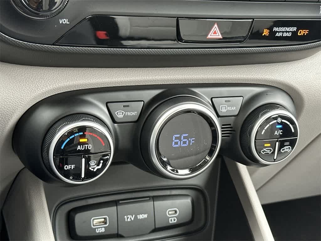 Thumbnail: 2025 Hyundai Venue - 20