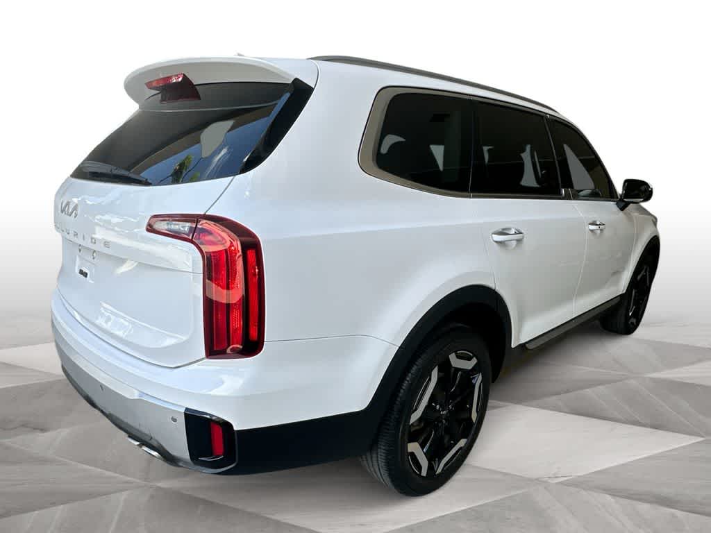 Thumbnail: 2024 Kia Telluride - 8