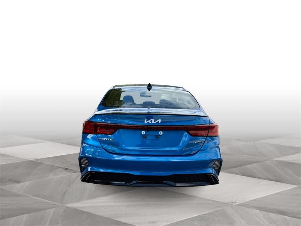 Thumbnail: 2022 Kia Forte - 7