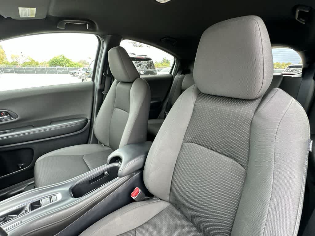 Thumbnail: 2022 Honda HR-V - 14