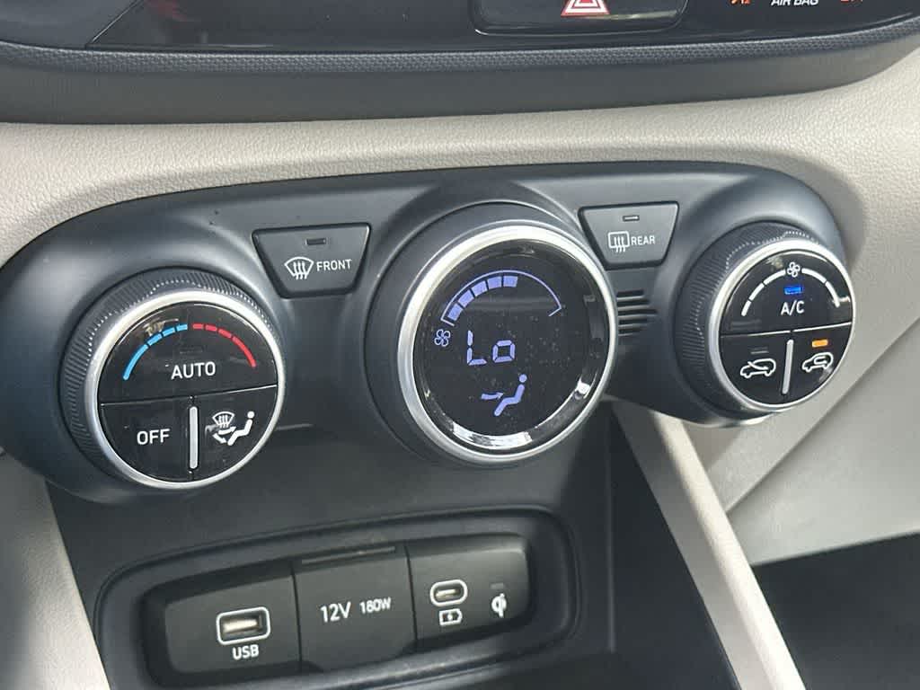 Thumbnail: 2024 Hyundai Venue - 20