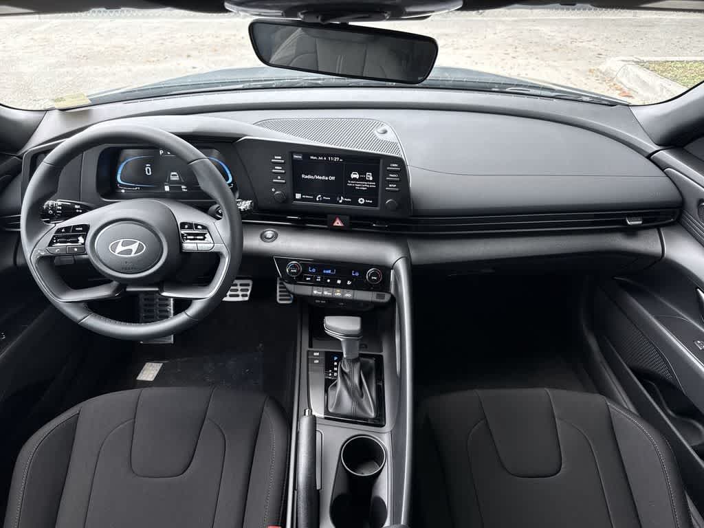 Thumbnail: 2026 Hyundai Elantra - 24