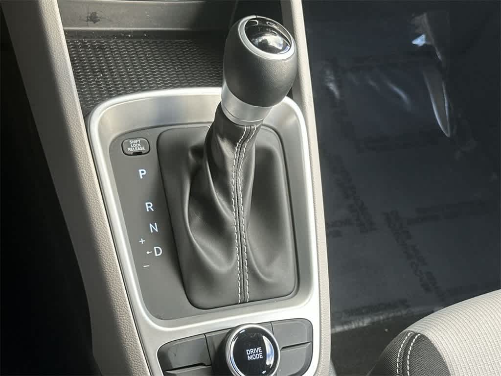 Thumbnail: 2025 Hyundai Venue - 21