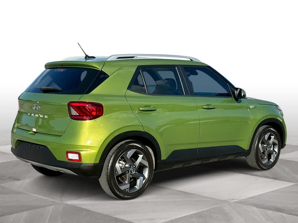 Thumbnail: 2024 Hyundai Venue - 8