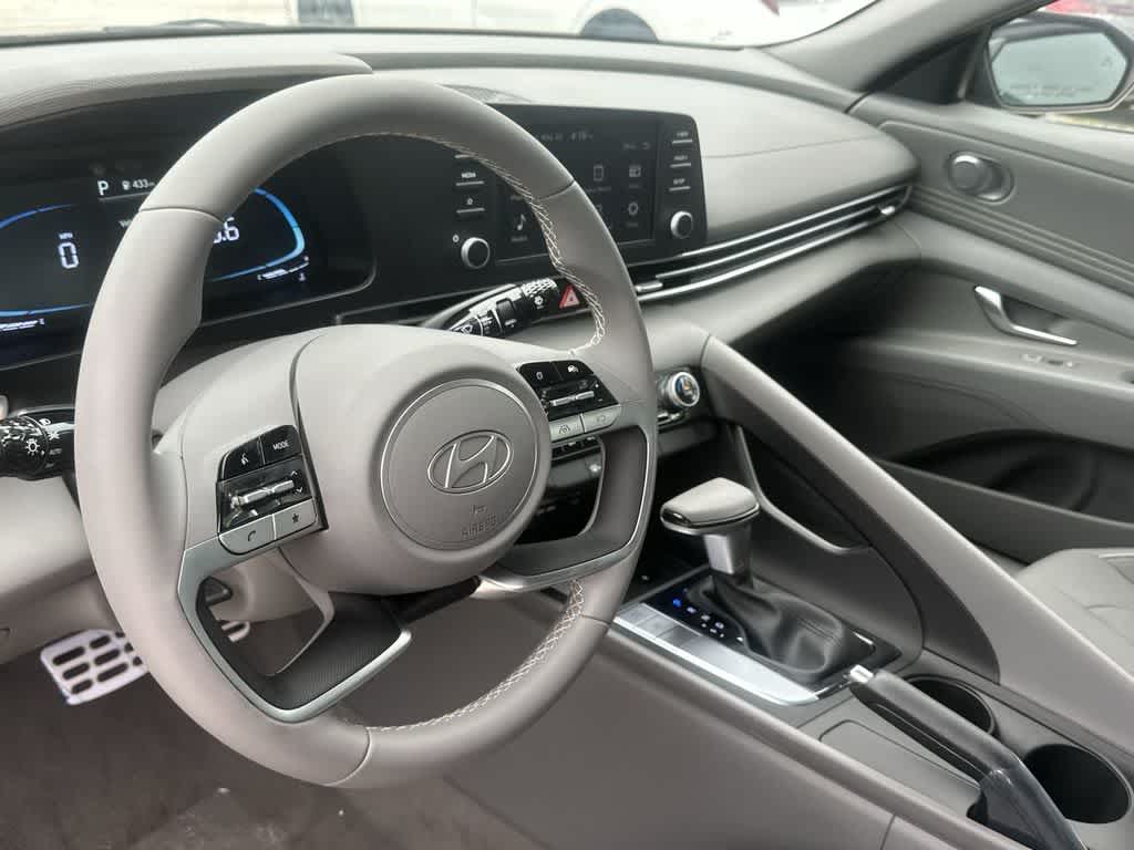 Thumbnail: 2026 Hyundai Elantra - 16