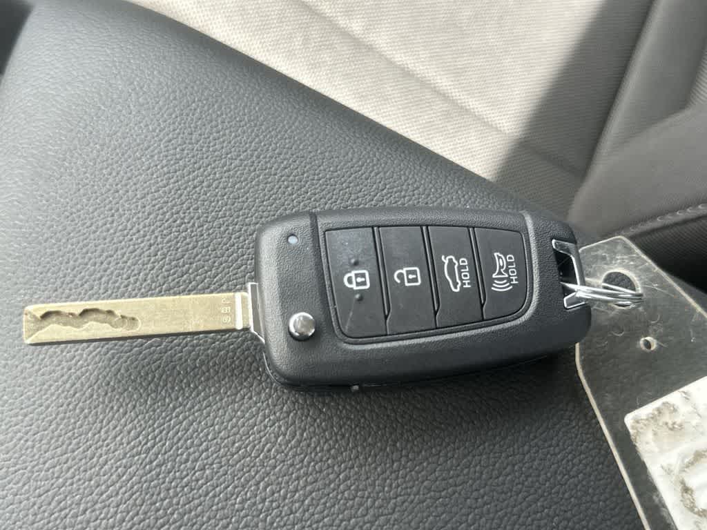 Thumbnail: 2026 Hyundai Elantra - 26