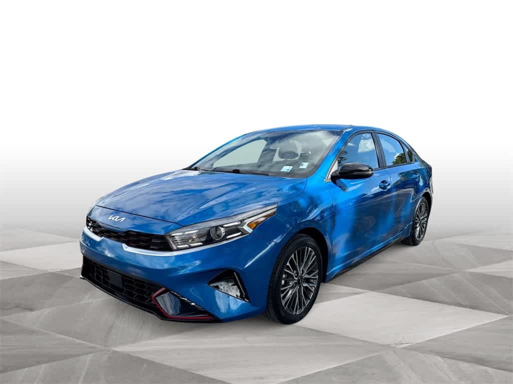 Thumbnail: 2022 Kia Forte - 4