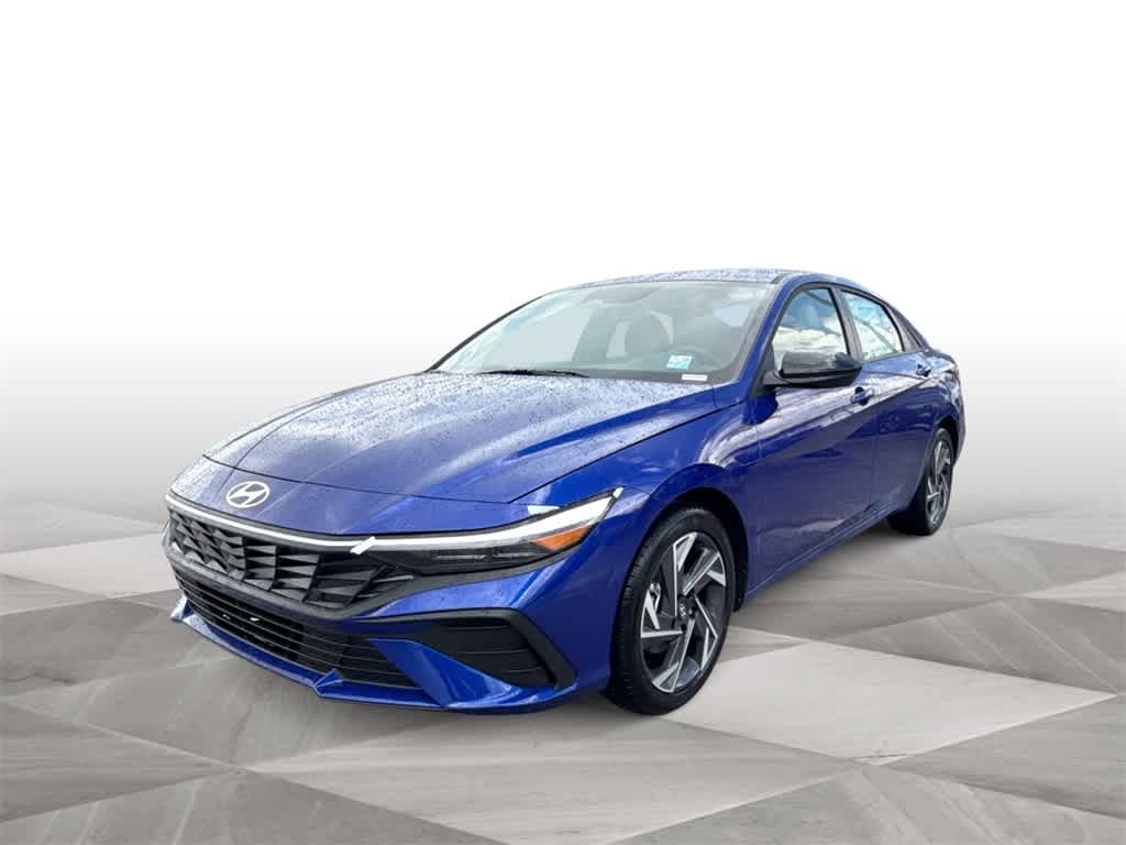Thumbnail: 2025 Hyundai Elantra - 4