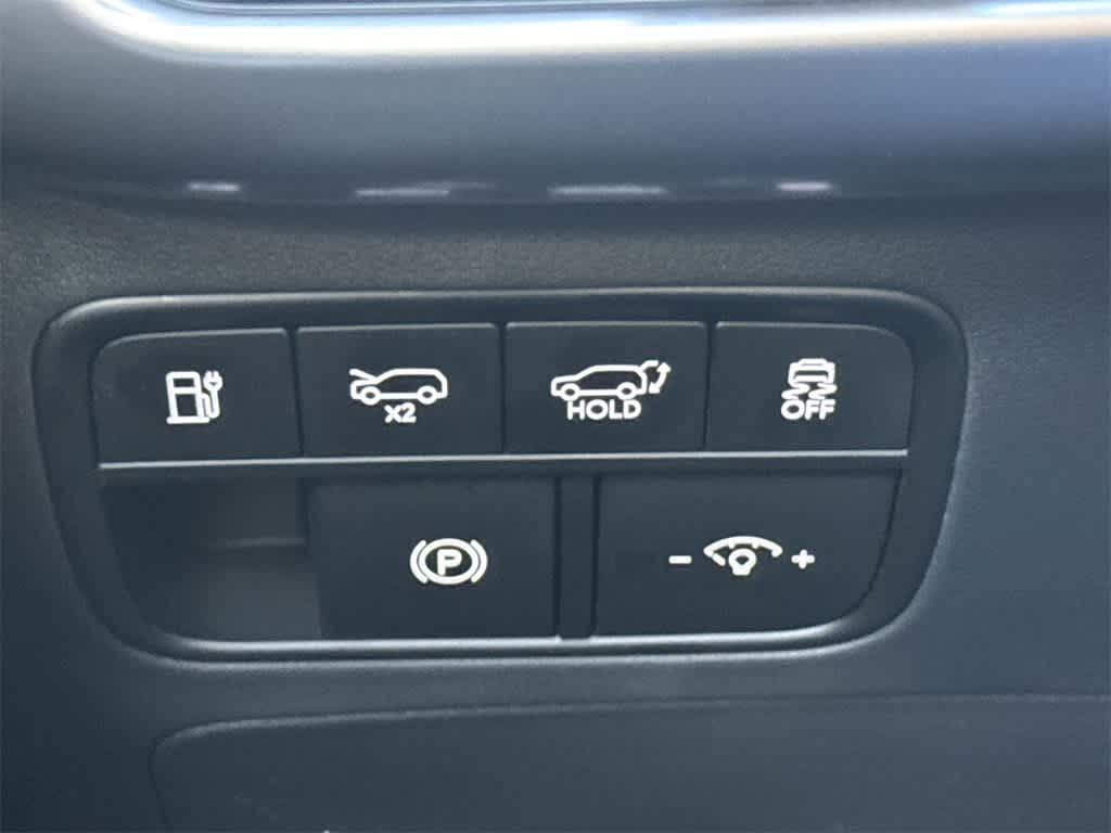 Thumbnail: 2026 Hyundai Ioniq - 17