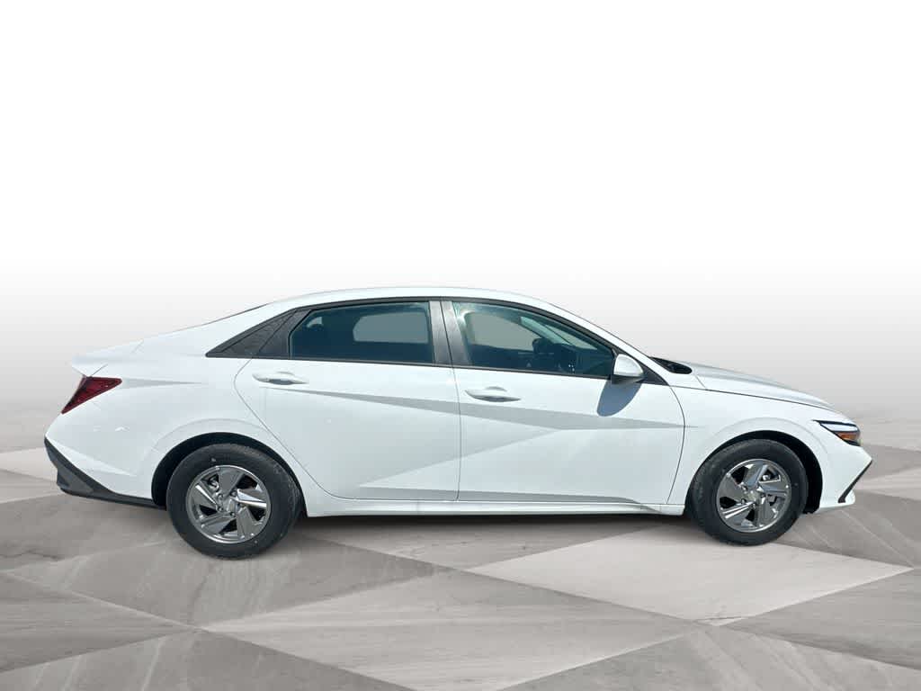 Thumbnail: 2026 Hyundai Elantra - 9