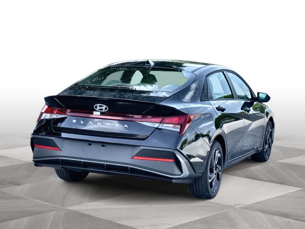 Thumbnail: 2026 Hyundai Elantra - 8