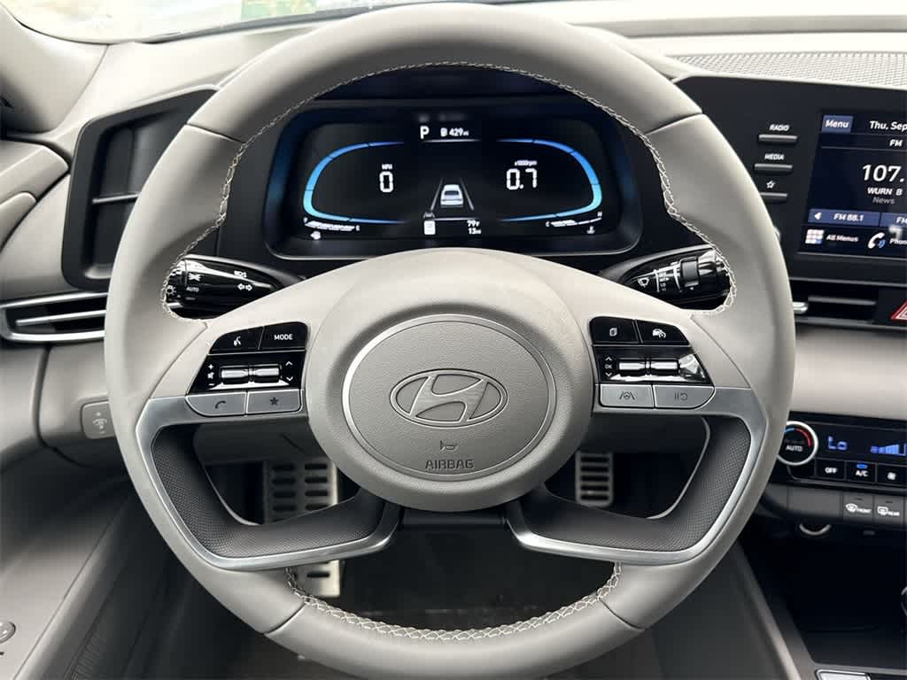 Thumbnail: 2025 Hyundai Elantra - 15