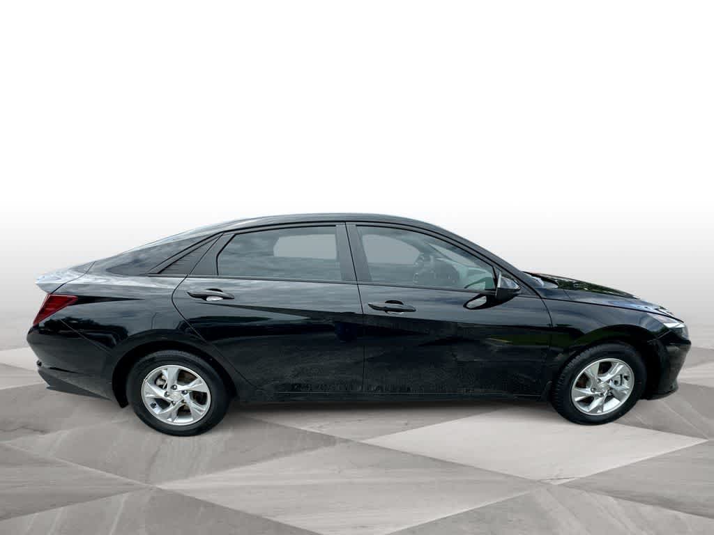 Thumbnail: 2023 Hyundai Elantra - 9