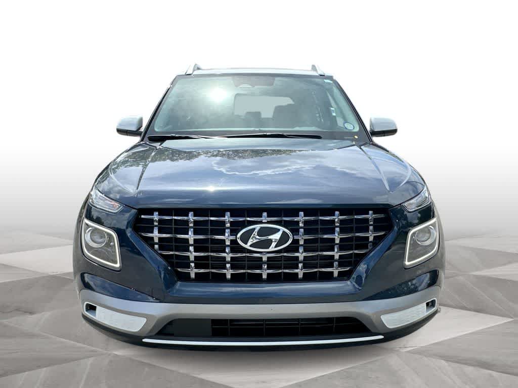 Thumbnail: 2024 Hyundai Venue - 3