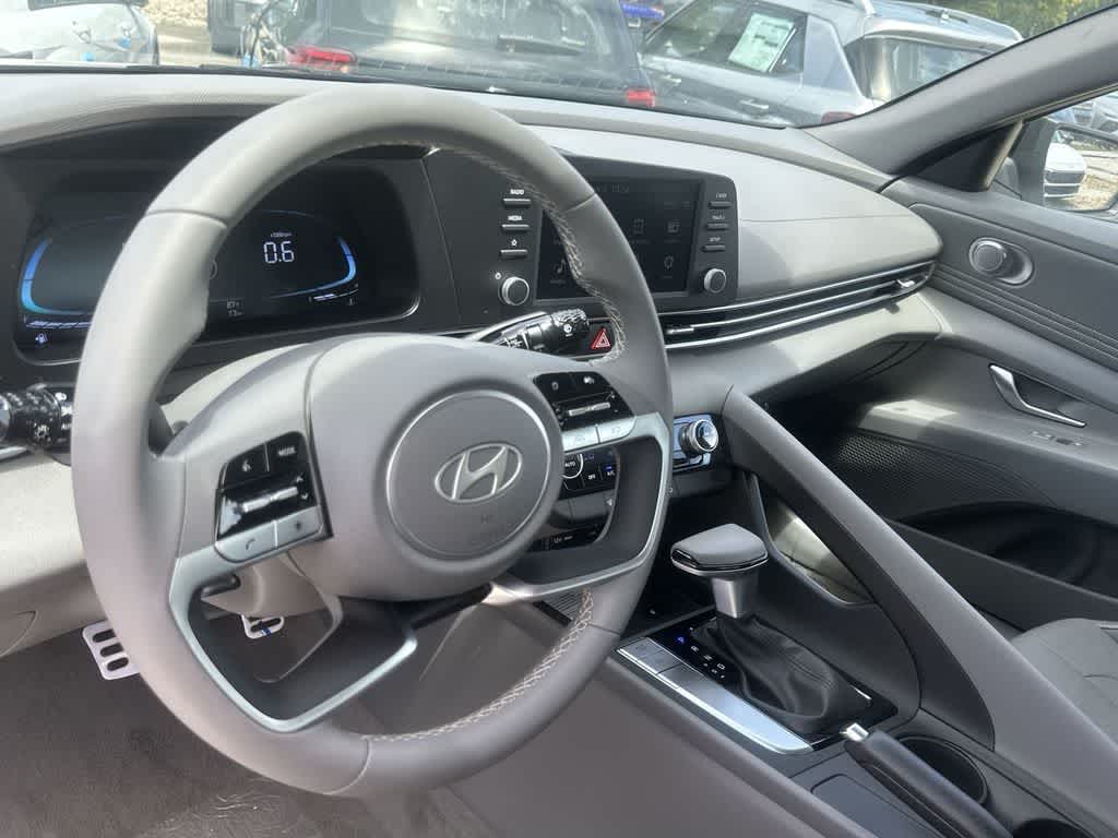 Thumbnail: 2026 Hyundai Elantra - 17