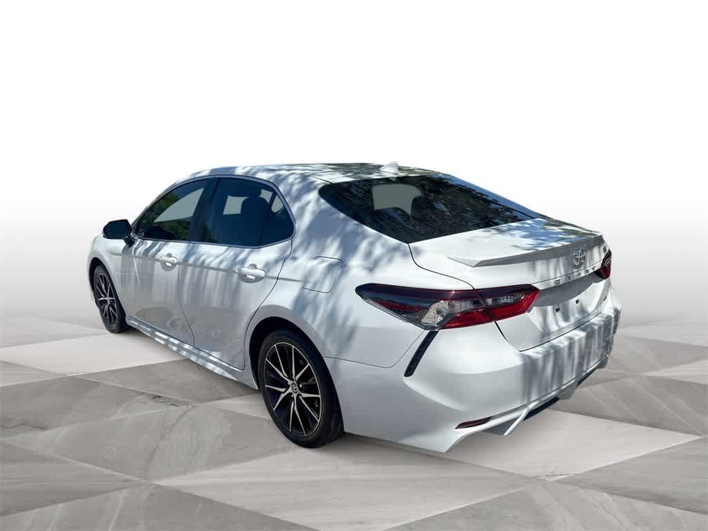 2024 Toyota Camry SE 6