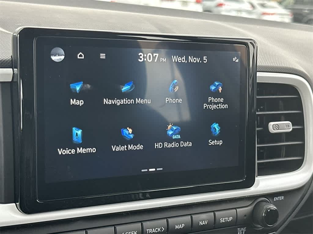 Thumbnail: 2023 Hyundai Venue - 18