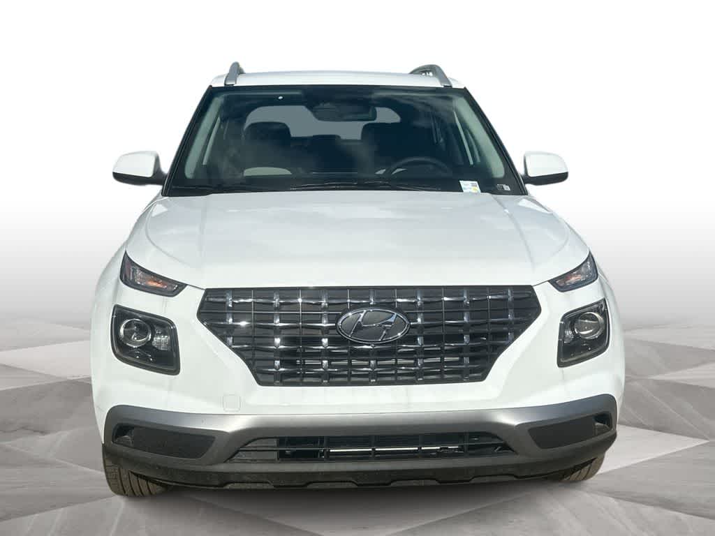 Thumbnail: 2026 Hyundai Venue - 3