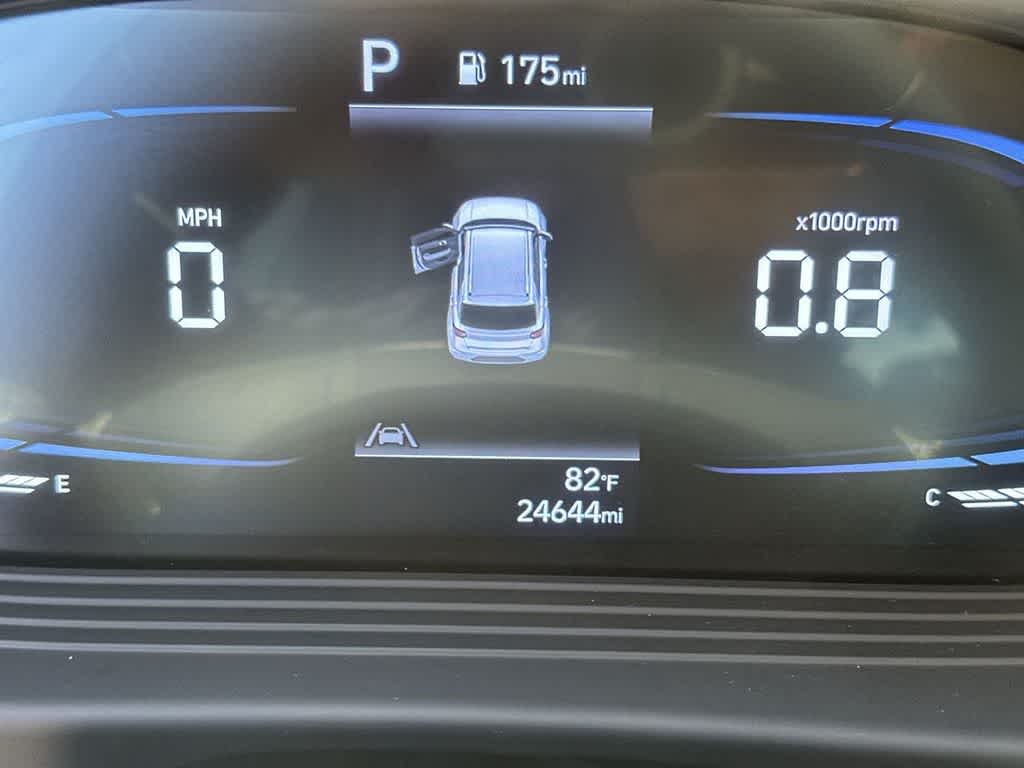 Thumbnail: 2024 Hyundai Venue - 16