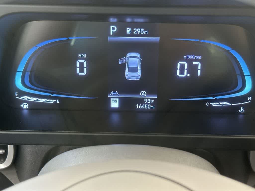 Thumbnail: 2024 Hyundai Elantra - 16