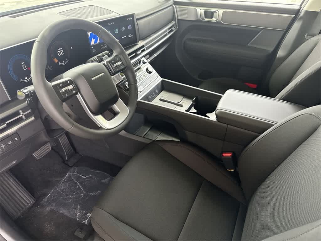 2025 Hyundai Santa Fe SE 13