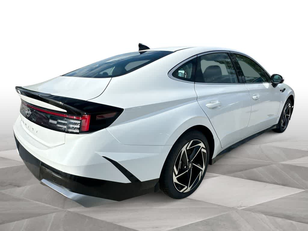 Thumbnail: 2026 Hyundai Sonata - 8