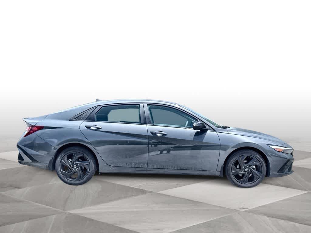 Thumbnail: 2026 Hyundai Elantra - 9