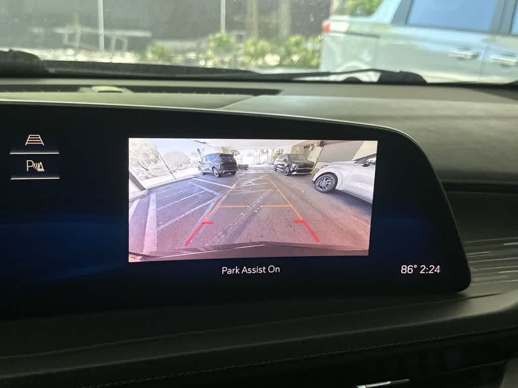 Thumbnail: 2024 Cadillac XT4 - 19