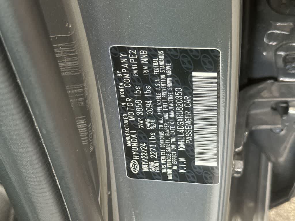 Thumbnail: 2024 Hyundai Elantra - 29