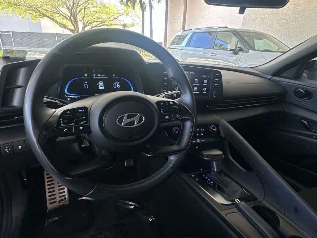 Thumbnail: 2025 Hyundai Elantra - 12