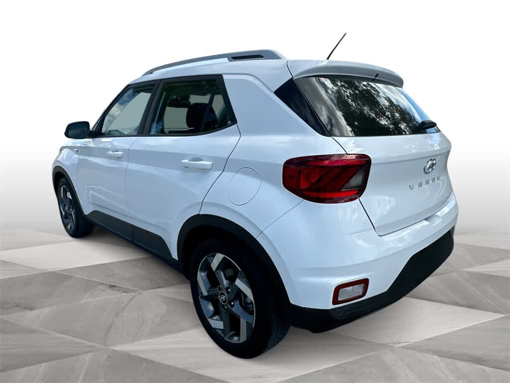 Thumbnail: 2023 Hyundai Venue - 6