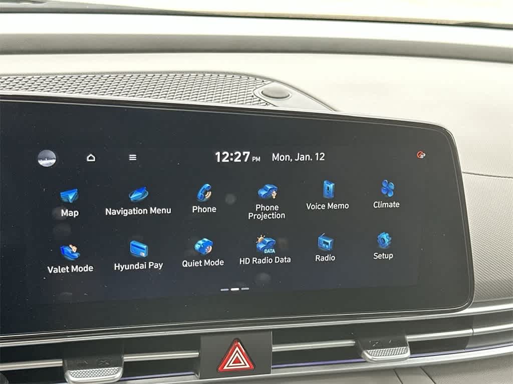 Thumbnail: 2025 Hyundai Elantra - 18