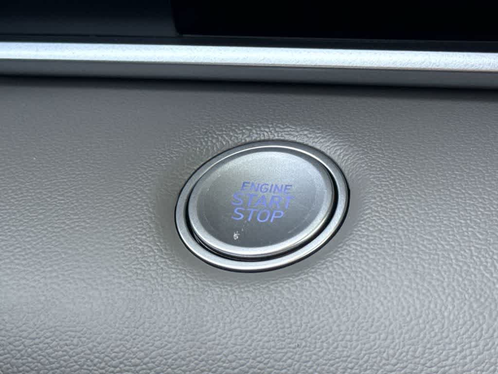 Thumbnail: 2026 Hyundai Elantra - 17