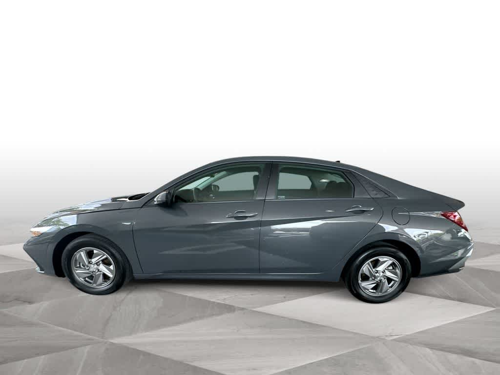 Thumbnail: 2025 Hyundai Elantra - 5