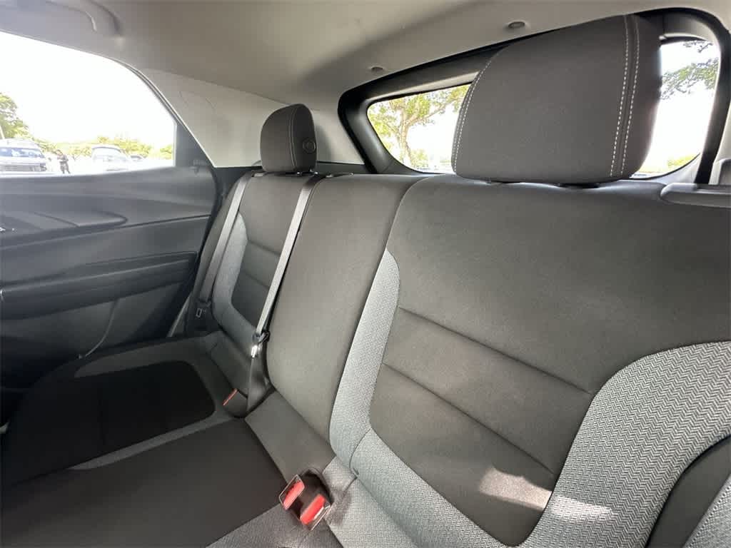 Thumbnail: 2023 Chevrolet TrailBlazer - 22