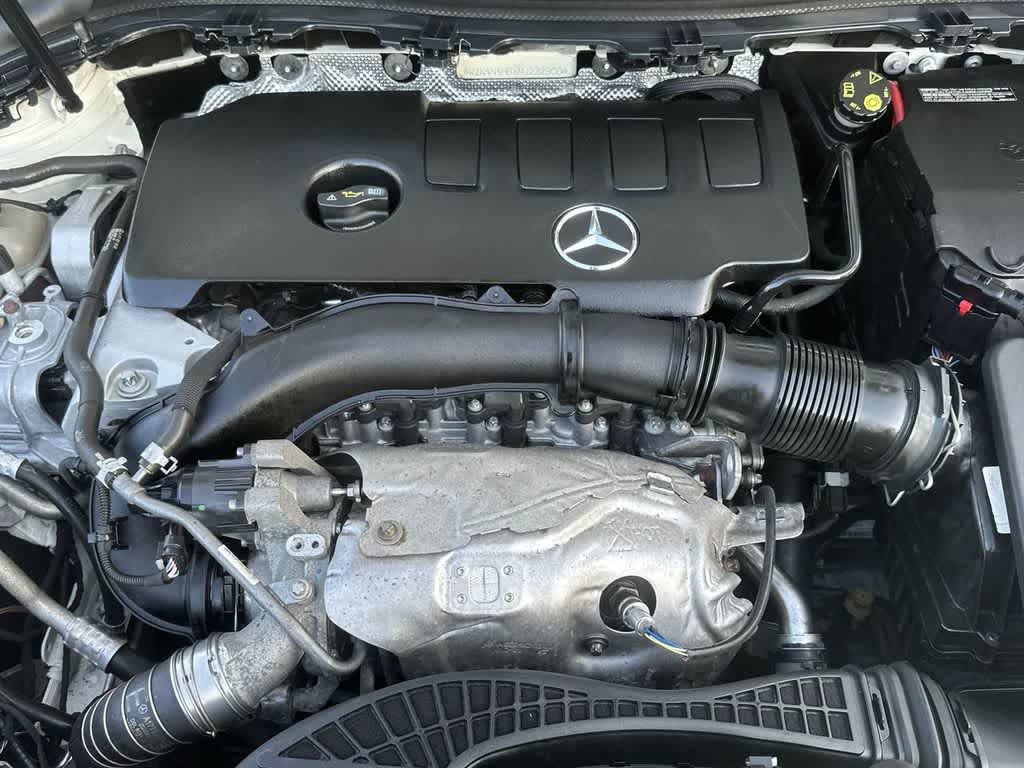 Thumbnail: 2021 Mercedes-Benz GLA - 12